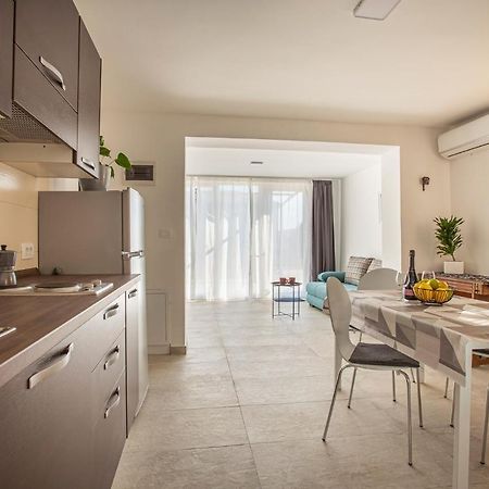 Apartaments Punta Relax Umag Eksteriør bilde