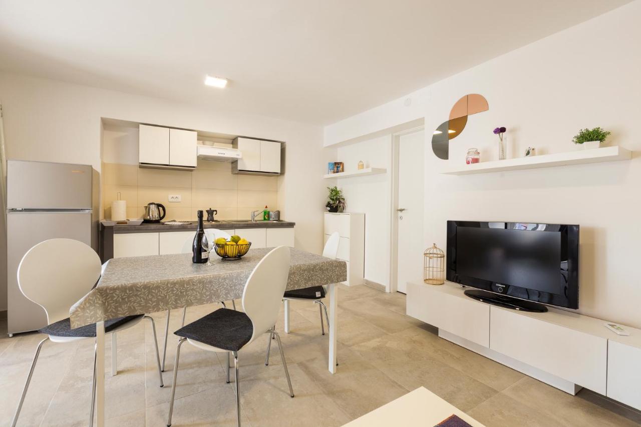 Apartaments Punta Relax Umag Eksteriør bilde