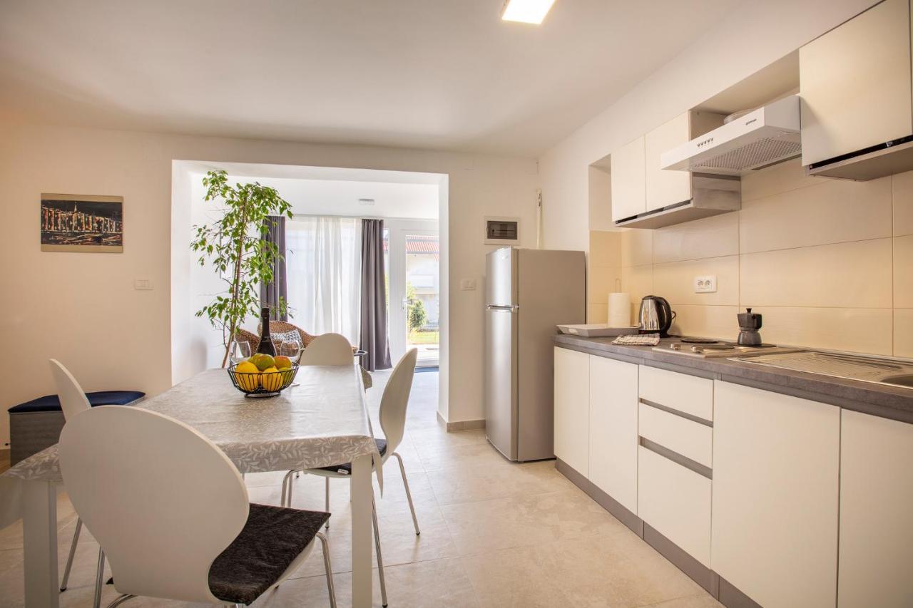Apartaments Punta Relax Umag Eksteriør bilde